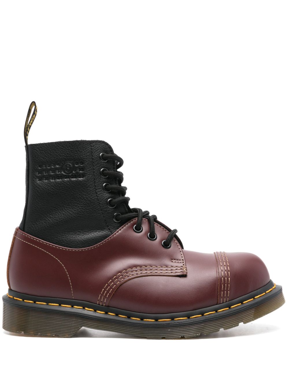 032C Boots Bordeaux